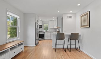 1453 N LONGFELLOW St, Arlington, VA 22205