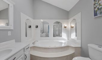 525 10th St, Arab, AL 35016
