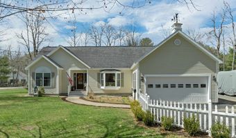 22 Fairway Dr, Ashland, NH 03217