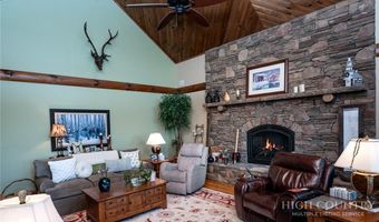 171 Camp Davis Rd, Banner Elk, NC 28604