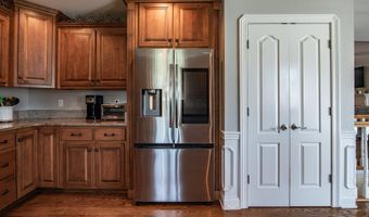 107 Woodhill Rd, Bardstown, KY 40004