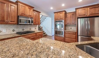 105 Stonewood Trl, Ball Ground, GA 30107