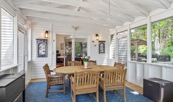 190 Vaughn Hill Rd, Bolton, MA 01740