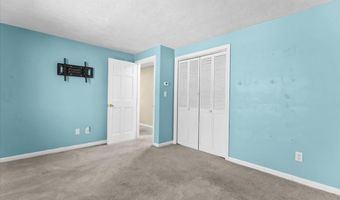 2 Westerly Dr, Bourne, MA 02532