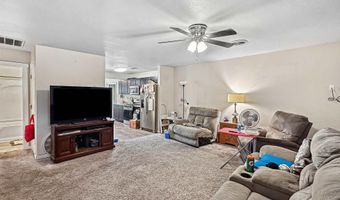 1004 Thomas St, Carlsbad, NM 88220