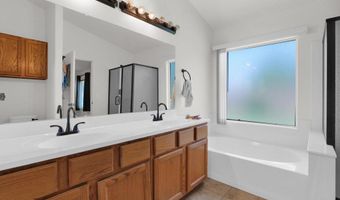 360 S PINEVIEW Dr, Chandler, AZ 85226