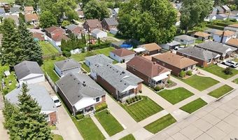 15924 Hanover Ave, Allen Park, MI 48101