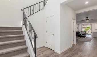 4026 E MADRE DEL ORO Dr, Cave Creek, AZ 85331