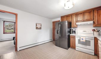 207 Diane Ln, Bristol, CT 06010