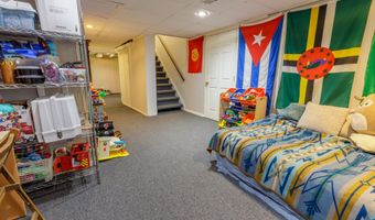 3666 Frederick Dr, Ann Arbor, MI 48105