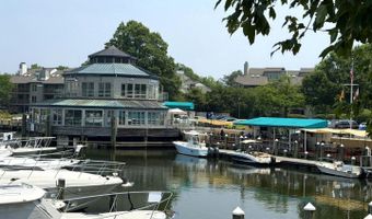 7048 HARBOUR VILLAGE Ct #202, Annapolis, MD 21403