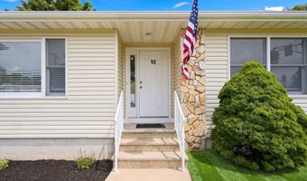 92 Birch St, Beachwood, NJ 08722