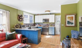 32 Florida Pl, Asheville, NC 28806