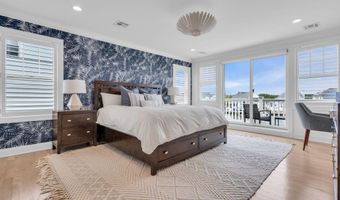 33 Amherst Dr, Bayville, NJ 08721