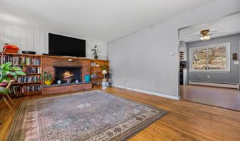 3 Mary Ann Dr, Danbury, CT 06811