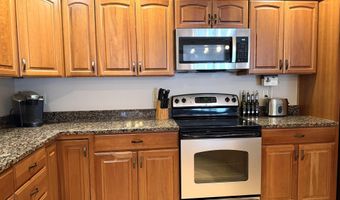 36 Kathryn Ln, Bangor, ME 04401