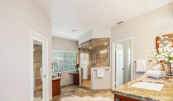 3196 Crystal Ct, Escondido, CA 92025