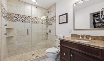 8 CONSTITUTION Sq, Annapolis, MD 21401