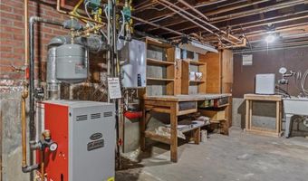 65 Howland Rd, Cranston, RI 02910