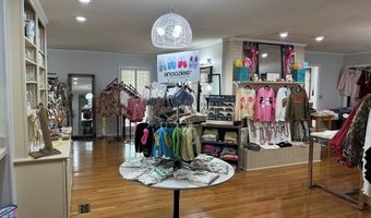 240 Whittle Cir, Ashburn, GA 31714