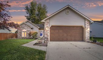 111 Autumn Hills Dr, Avilla, IN 46710