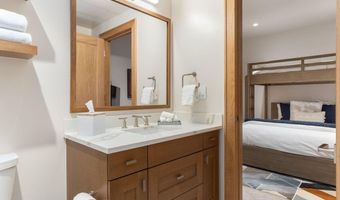 1 Waterfront Way 208, Avon, CO 81620