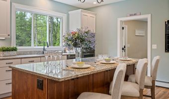 271 Red Gate Ln, Acton, ME 04001
