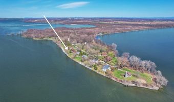 1360 Windmill Point Rd, Alburgh, VT 05440