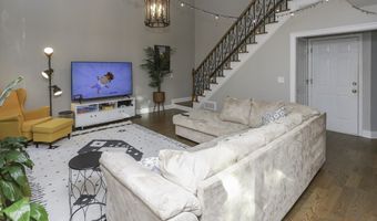 9900 Barston Ct, Alpharetta, GA 30022