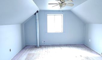 204 N WALNUT St, Bingen, WA 98605