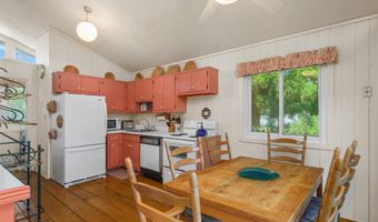 11 Devon Rd, Amagansett, NY 11930
