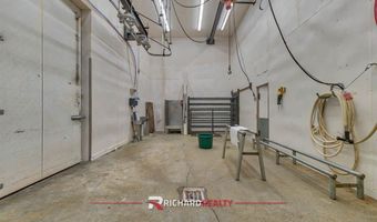 45 E Main St, Byron, WY 82412