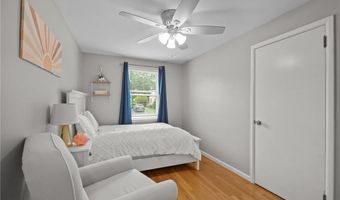 16 Red Cedar Dr, Cranston, RI 02920
