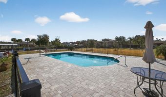 1640 JUNO Trl 102A, Astor, FL 32102