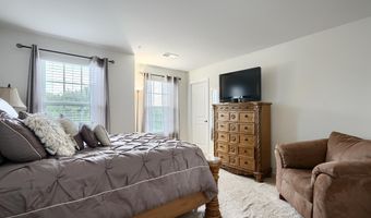 734 FALCON Ln, Aberdeen, MD 21001