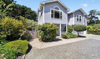 3956 BEACH LOOP Dr SW, Bandon, OR 97411