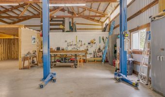 40500 NE 261ST Ct, Amboy, WA 98601