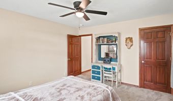 1306 Porter Ave, Aurora, MO 65605