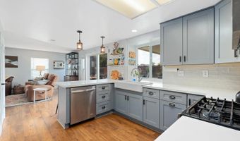 5351 Rio Plata Dr, Oceanside, CA 92057