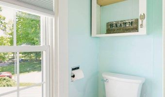 2 West Rd, Abbot, ME 04406