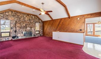 150 Yacht Club Cir, Altamont, MO 64640