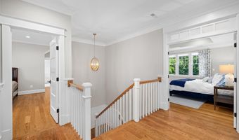 3403 JOHN MARSHALL Dr, Arlington, VA 22207