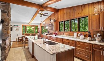 515 Williams Crossing Rd, Coventry, RI 02816