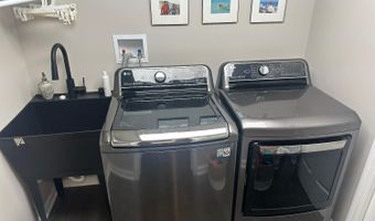 2330 Riverside Dr, Cincinnati, OH 45202
