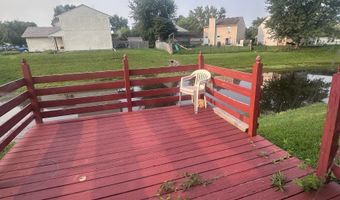 529 Meadows Edge Ln, Indianapolis, IN 46217