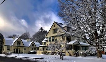 124 Elm St, Bennington, VT 05201