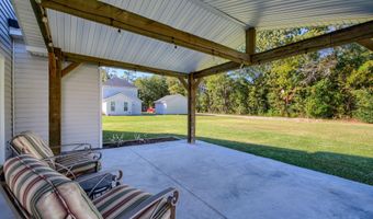 707 Butter Rd, Bonneau, SC 29431