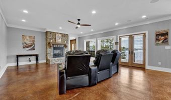 99 BLUFF POINTE Dr, Arley, AL 35541