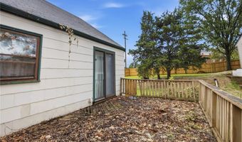 9535 Mackenzie Rd, Affton, MO 63123