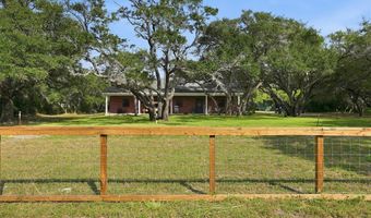 1402 W Johnson Ave, Aransas Pass, TX 78336